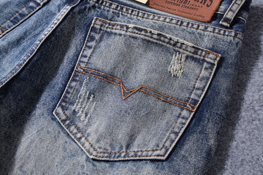 Rett Passform Italiensk Designerjeans