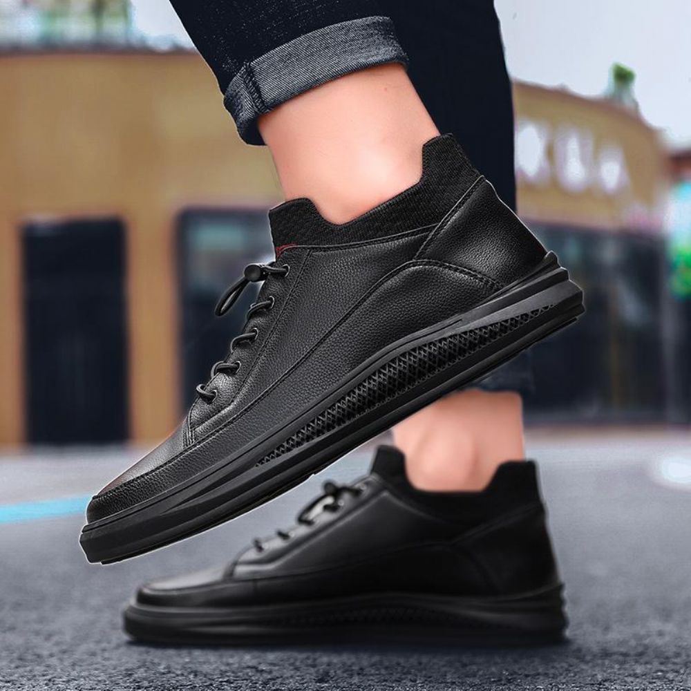 Slip On Flat Sneakers I Skinn