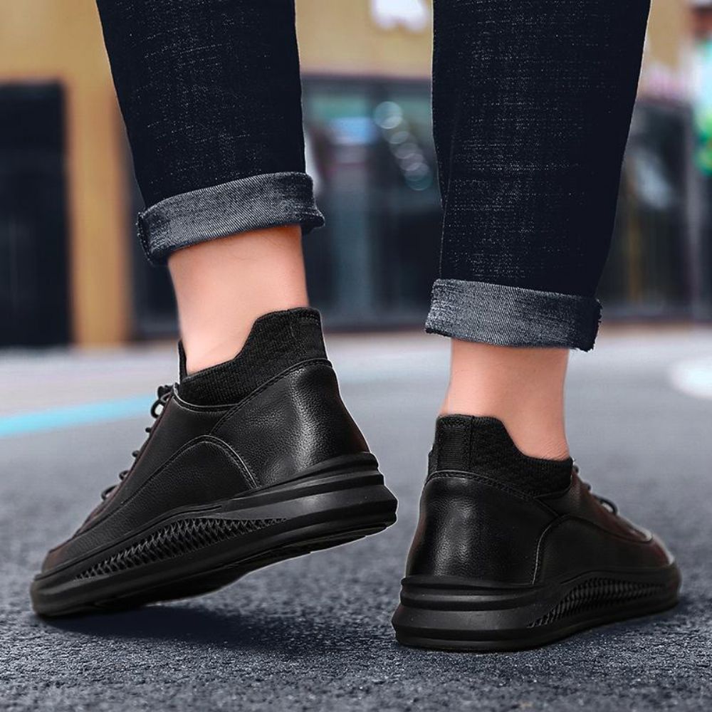 Slip On Flat Sneakers I Skinn